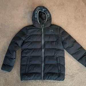 Under Armour Youth Winter coat.  Size YXL.  Like new.